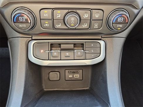 Used 2023 GMC Acadia SLT w/ Trailering Package image 20