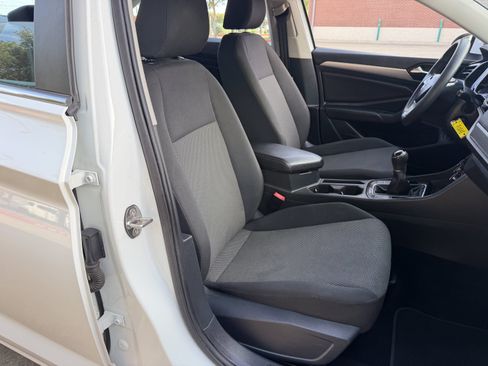 Used 2019 Volkswagen Jetta S w/ Driver Assistance Package FWD image 10