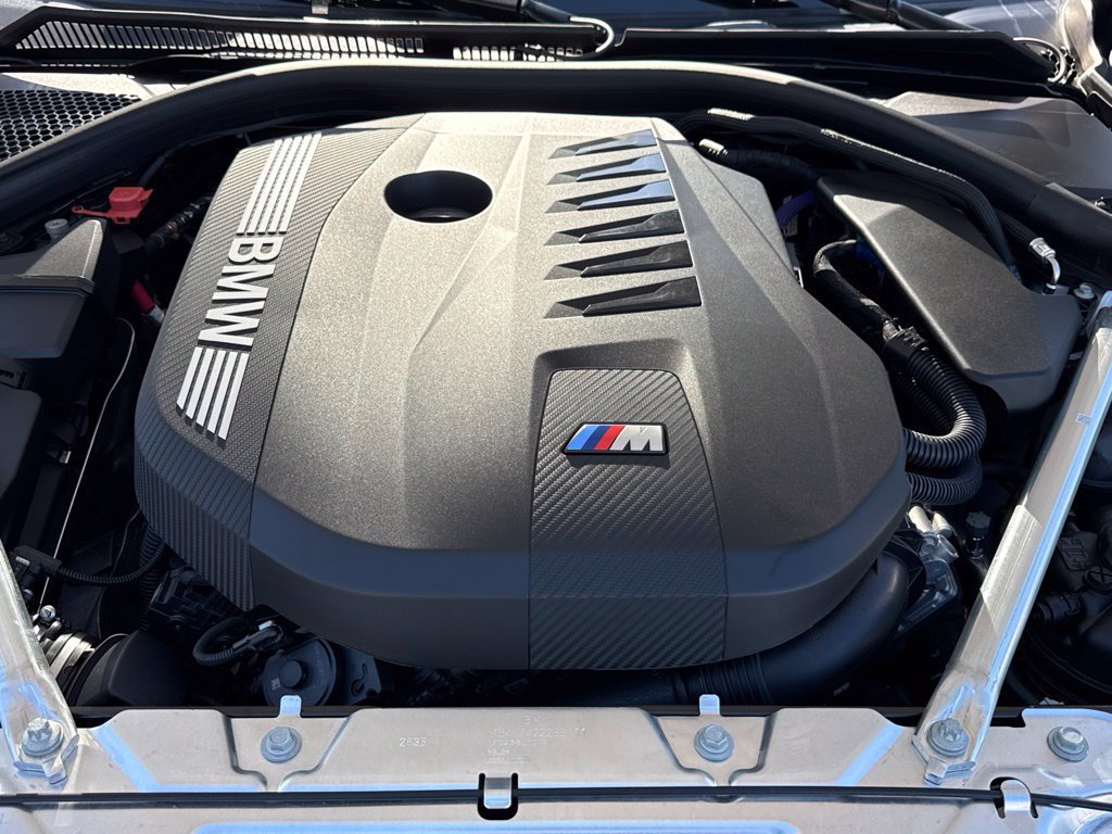 Used 2026 BMW M440i Coupe w/ Premium Package RWD image 31