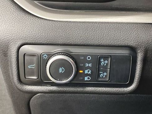 Used 2023 Ford Explorer XLT w/ Equipment Group 202A image 17