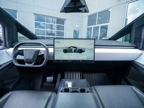Used 2024 Tesla Cybertruck Cyberbeast AWD/4WD image 44