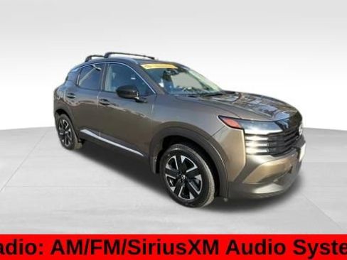 Used 2026 Nissan Kicks SV w/ Cold Weather Package image 10