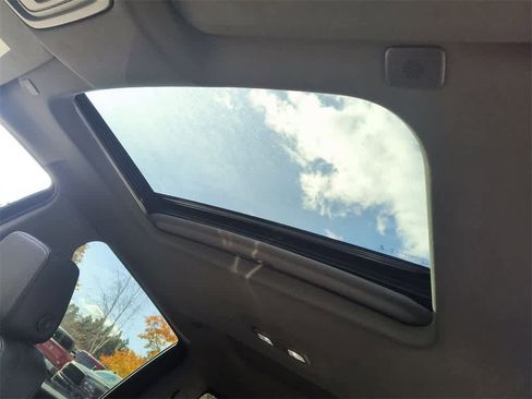 Used 2022 Chevrolet Silverado 3500 LTZ w/ LTZ Plus Package image 22