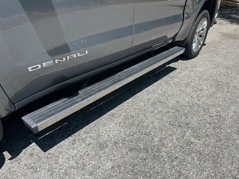 Used 2019 GMC Sierra 1500 Denali w/ Denali Ultimate Package AWD/4WD image 12