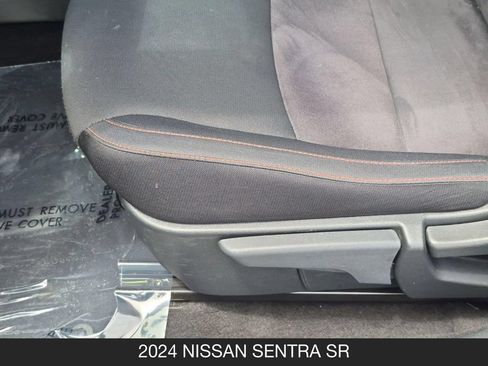 Used 2024 Nissan Sentra SR FWD image 15