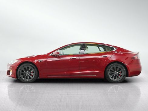 Used 2017 Tesla Model S P100D AWD/4WD image 2