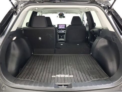 Used 2022 Toyota Corolla Cross LE image 29