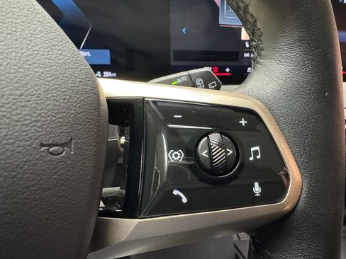 Used 2026 BMW iX xDrive45 image 20