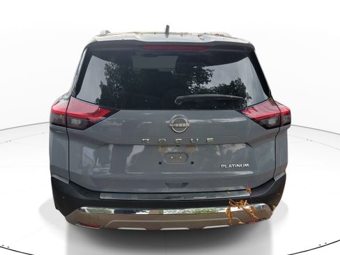 Used 2022 Nissan Rogue Platinum w/ Head-Up Display Package FWD image 8