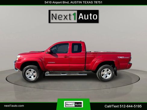 Used 2014 Toyota Tacoma PreRunner w/ TRD Sport Package image 11