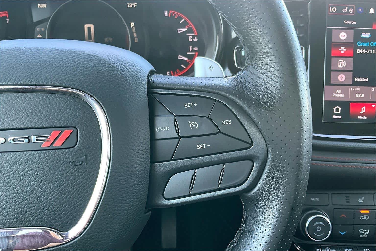 Used 2025 Dodge Durango GT RWD image 25