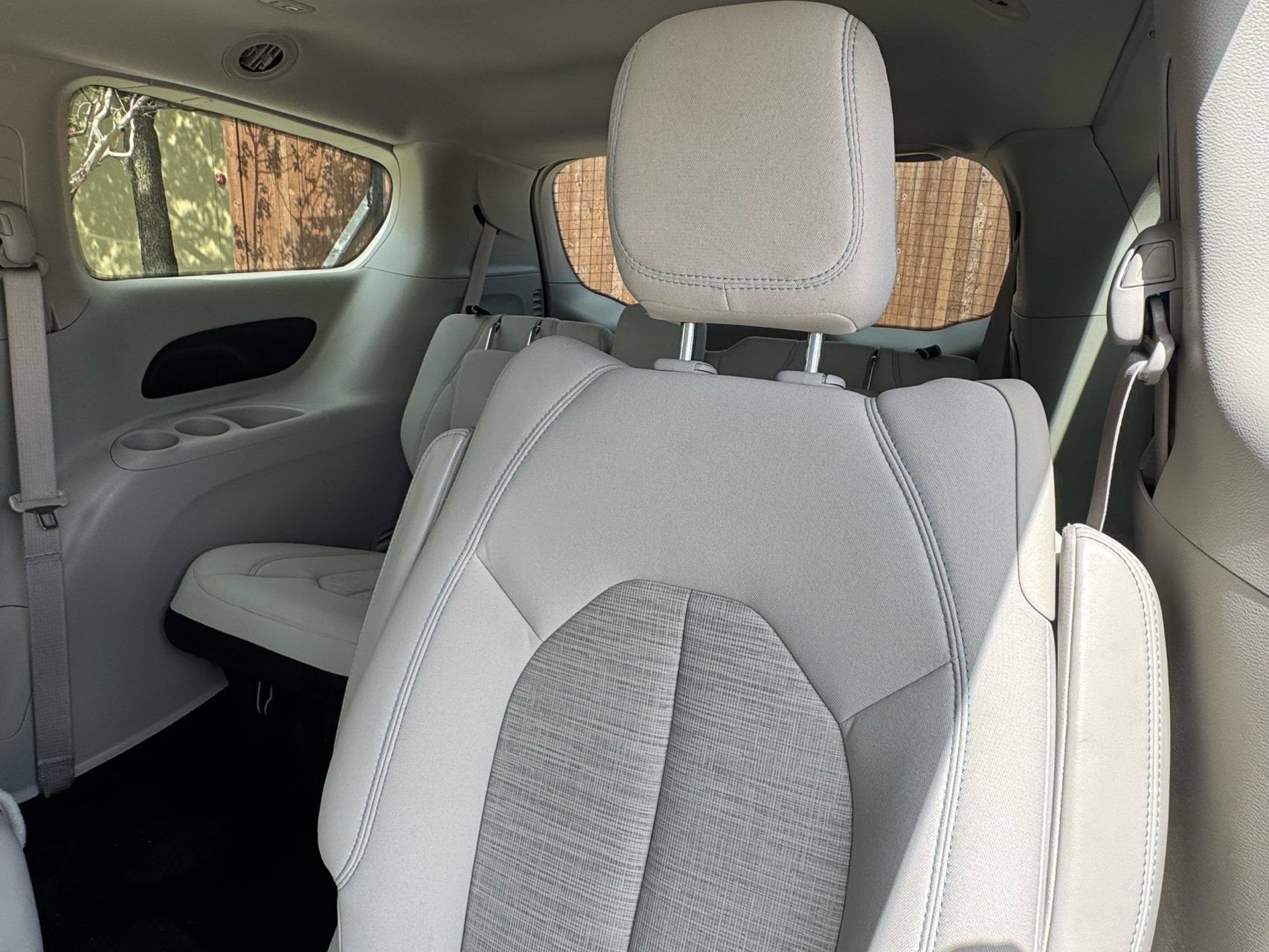 Used 2018 Chrysler Pacifica Touring Plus FWD image 10
