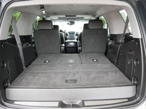 Used 2018 GMC Yukon Denali w/ Denali Ultimate Package AWD/4WD image 18