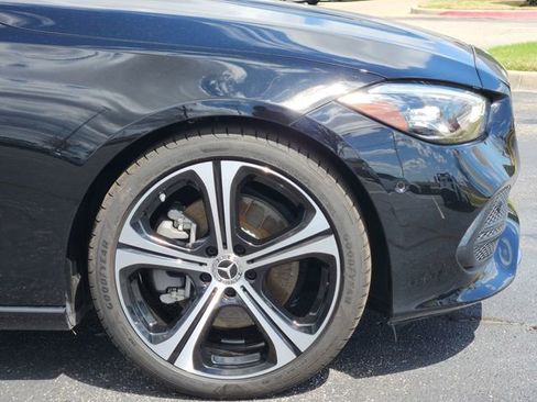 Used 2025 Mercedes-Benz C 300 Sedan image 6