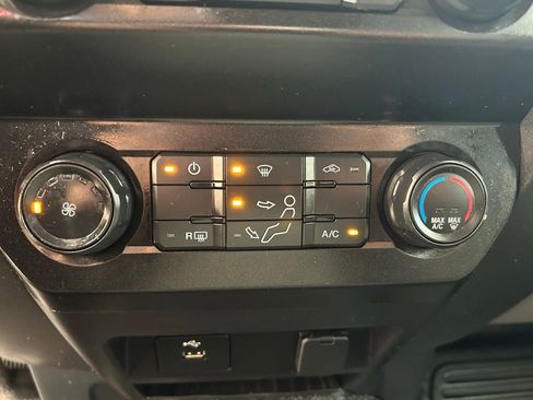 Used 2022 Ford F350 XL w/ Power Equipment Group image 31