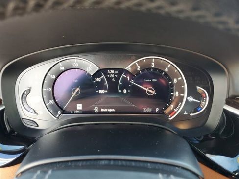 Used 2018 BMW 530i xDrive w/ Premium Package image 33