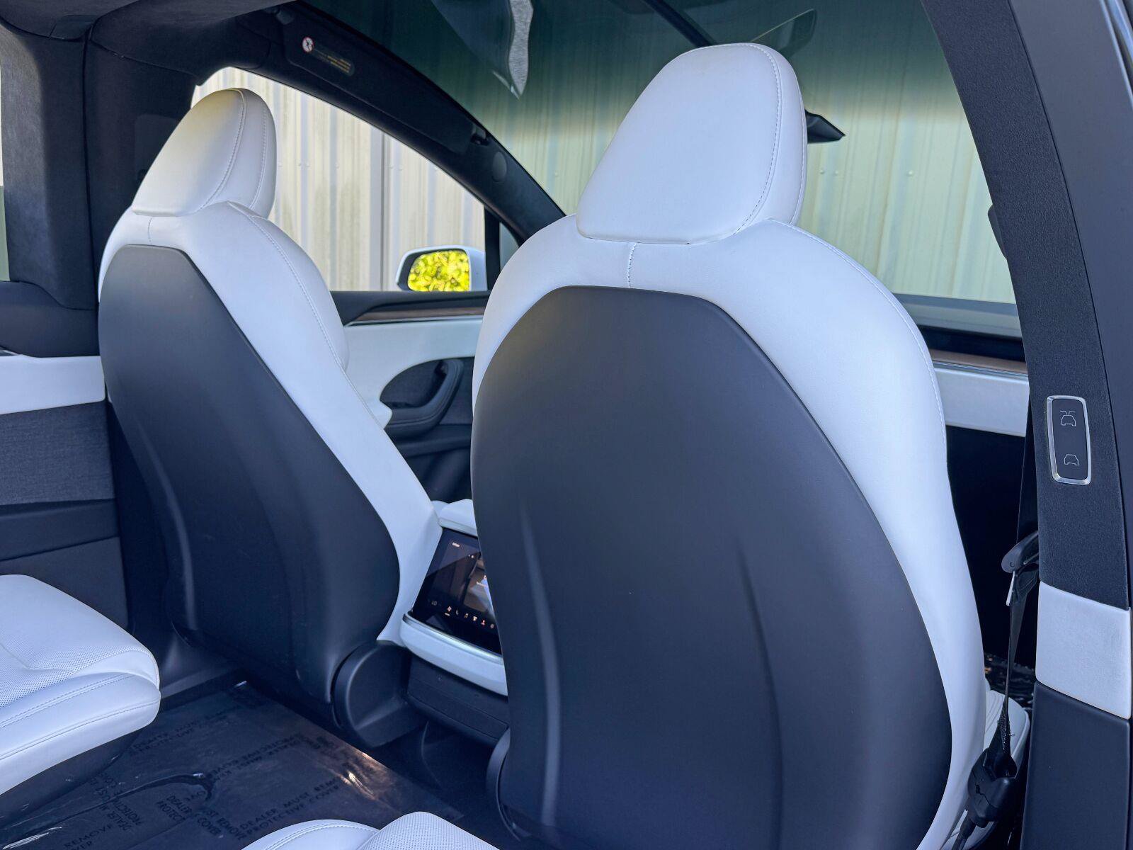 Used 2022 Tesla Model X AWD/4WD image 41