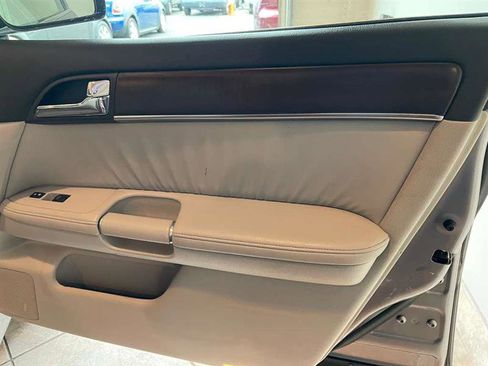 Used 2008 INFINITI M35 x w/ Technology Pkg image 29