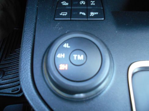 Used 2019 Ford Ranger Lariat w/ FX4 Off-Road Package image 14