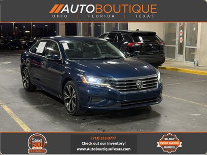 Used 2022 Volkswagen Passat 2.0T SE
