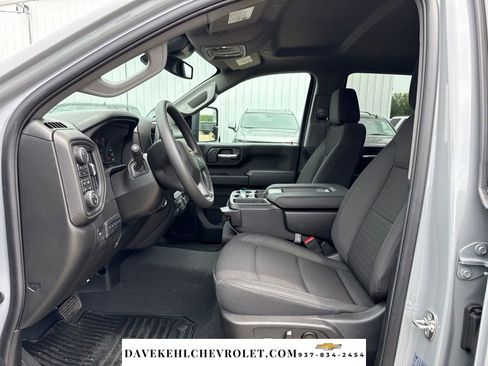 Used 2025 Chevrolet Silverado 2500 Custom w/ Custom Value Package AWD/4WD image 15