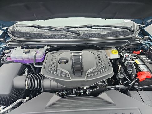New 2026 Jeep Grand Wagoneer 4WD image 36