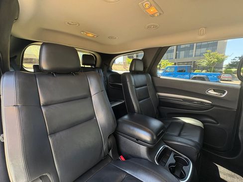 Used 2017 Dodge Durango GT RWD image 17