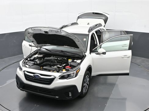 Used 2021 Subaru Outback Premium AWD/4WD image 45