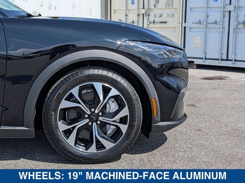 Certified 2025 Ford Mustang Mach-E Select image 11