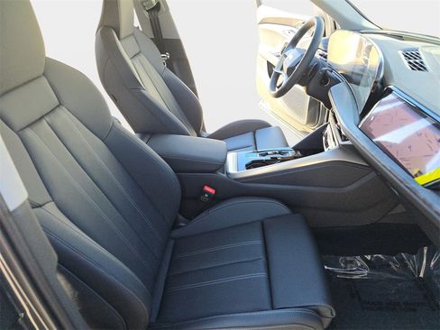 New 2025 Audi Q5 Prestige image 10