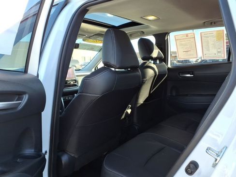 Certified 2023 Toyota Corolla Cross XLE w/ Convenience Package image 21