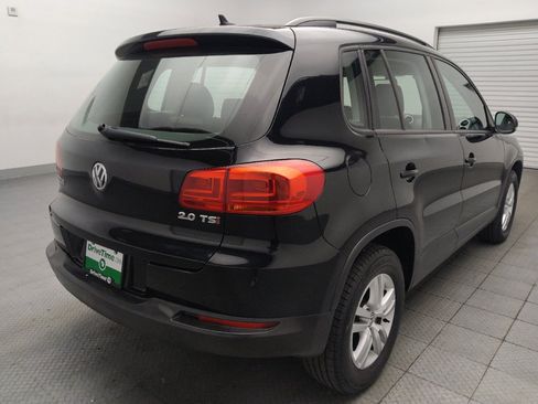 Used 2017 Volkswagen Tiguan S FWD image 9