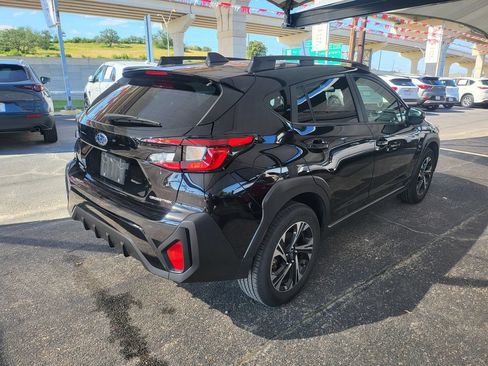 Used 2025 Subaru Crosstrek 2.5i Premium AWD/4WD image 8