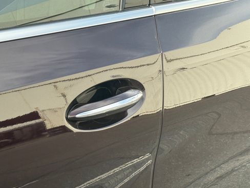 Used 2023 Buick Envision Avenir image 7