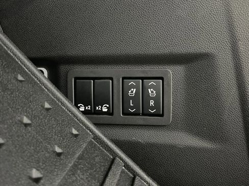 Used 2023 Chevrolet Tahoe RST w/ RST Performance Edition image 16