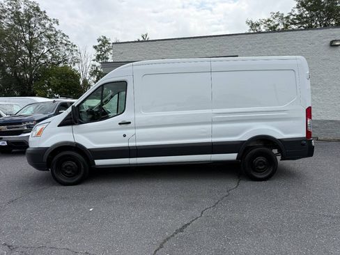 Used 2018 Ford Transit 250 148 Medium Roof RWD image 29