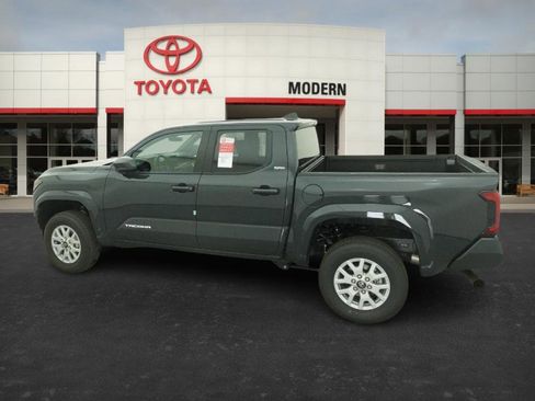 New 2026 Toyota Tacoma SR5 image 11