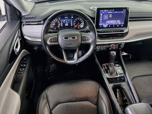 Used 2022 Jeep Compass Limited image 20