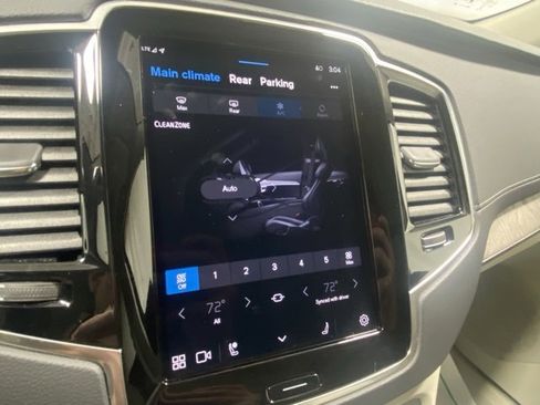 Certified 2023 Volvo XC90 B6 Ultimate image 25