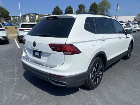 Used 2024 Volkswagen Tiguan S image 7