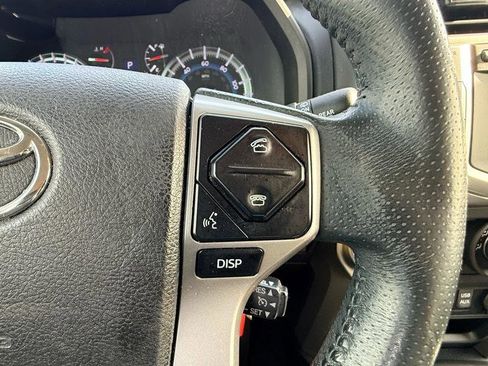 Used 2016 Toyota 4Runner SR5 image 33