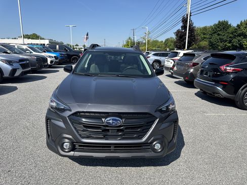 Used 2025 Subaru Outback Onyx Edition AWD/4WD image 20