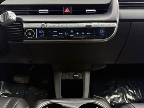 Used 2023 Hyundai Ioniq 5 Limited image 26