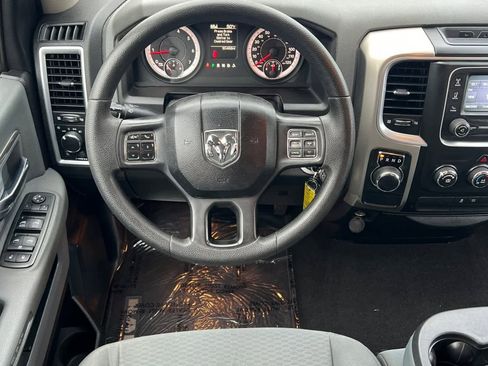 Used 2013 RAM 1500 Classic SLT w/ Remote Start & Security Group image 15