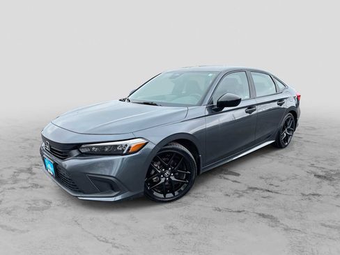Used 2023 Honda Civic Sport image 1