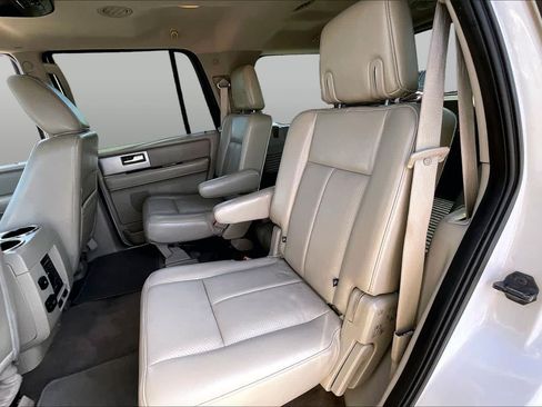 Used 2011 Ford Expedition Limited RWD image 18