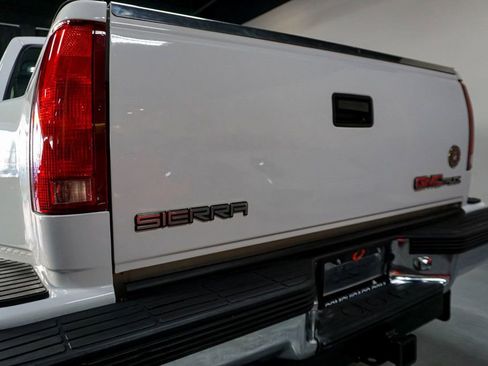 Used 1997 GMC Sierra 1500 4x4 Regular Cab w/ Marketing Option Pkg 3 image 78