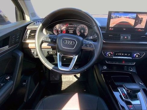 Used 2021 Audi Q5 Prestige w/ Premium Plus Package AWD/4WD image 5