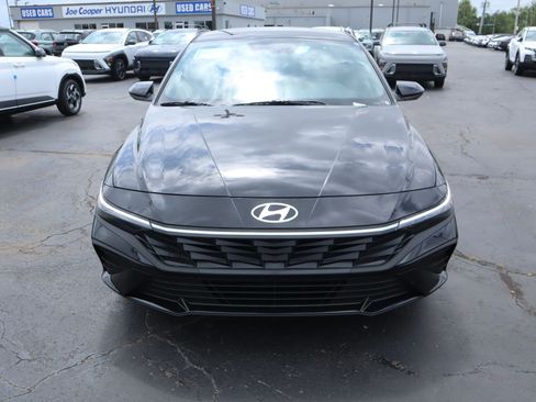 New 2026 Hyundai Elantra Sport FWD image 2