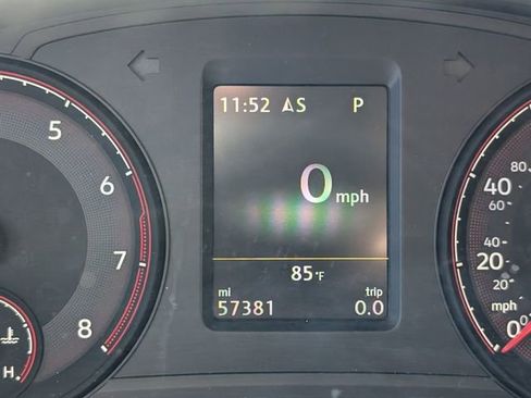 Used 2020 Volkswagen Passat 2.0T R-Line image 32